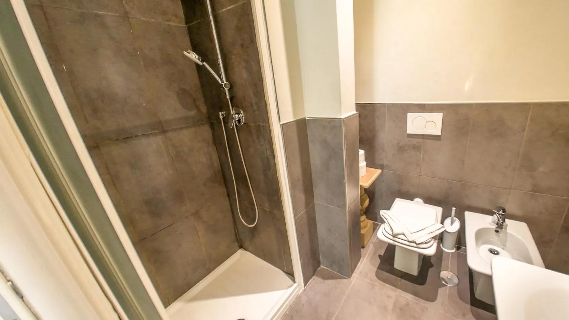 Romarex Luxury Apartment