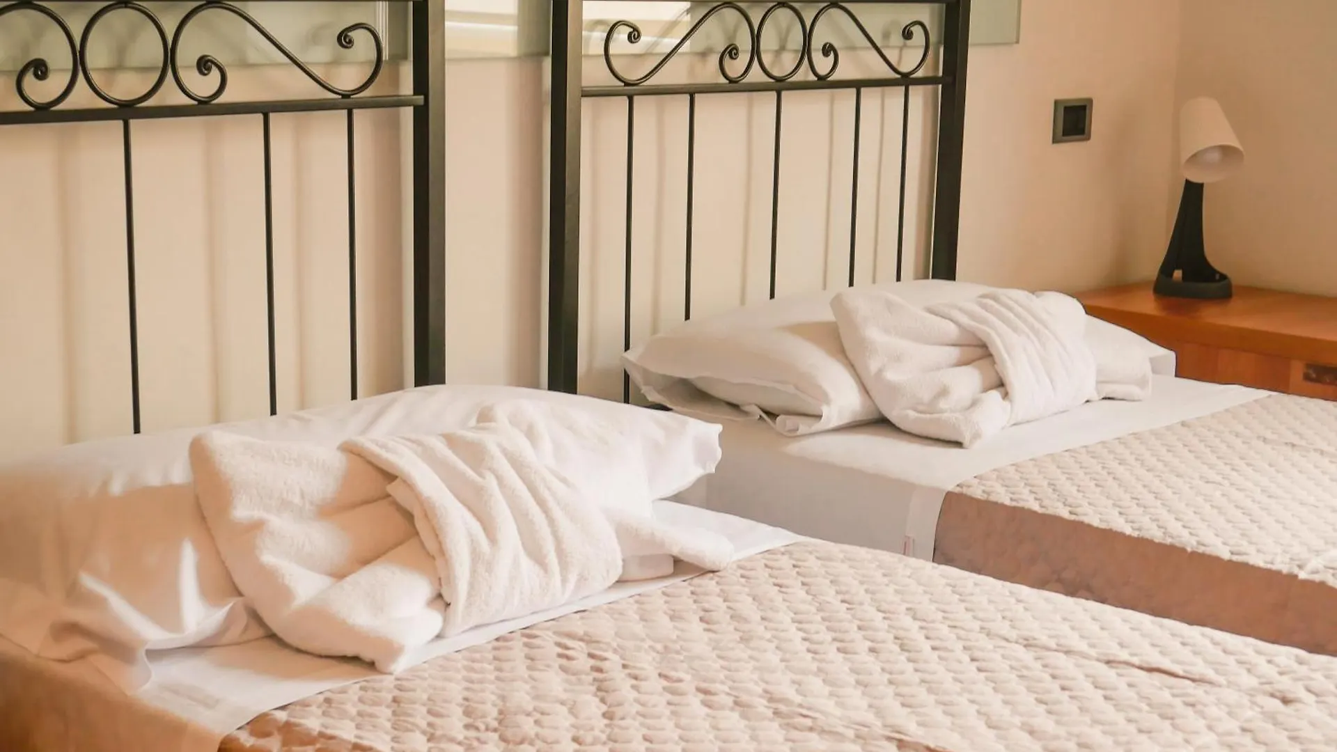 Romarex Luxury Apartment